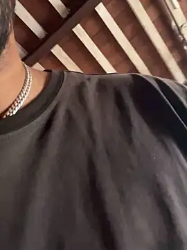 amitsharma7868 online show from November 12, 2025, 3:21 am