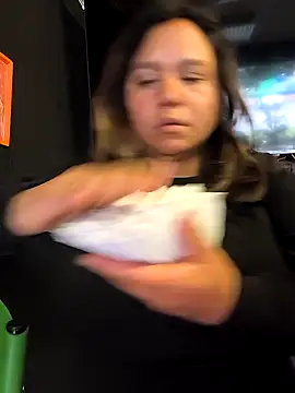 haashkyo online show from February 16, 2026, 8:18 pm