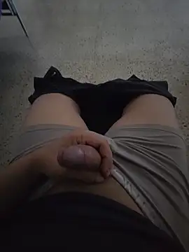 Renatox69 online show from June 9, 2026, 12:44 am