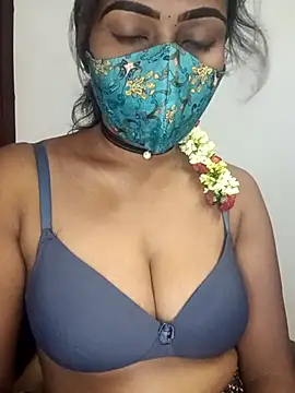 Tamil kavinila online show from December 19, 2025, 11:01 am