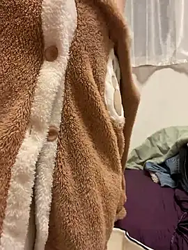 Snapshot of h415a812 chatting on February 20, 2026, 10:01 pm h415a812 online show from February 20, 2026, 10:01 pm