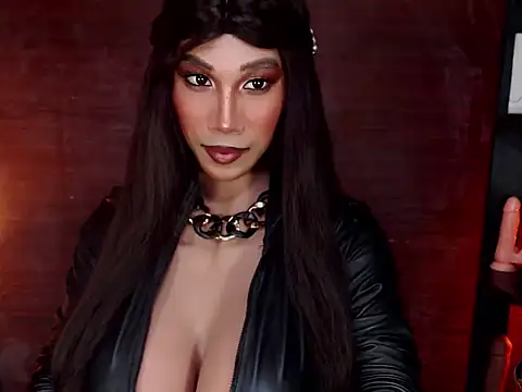 JayeTan online show from November 19, 2025, 10:26 am