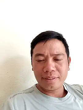 DungLuongg online show from October 27, 2025, 3:51 am