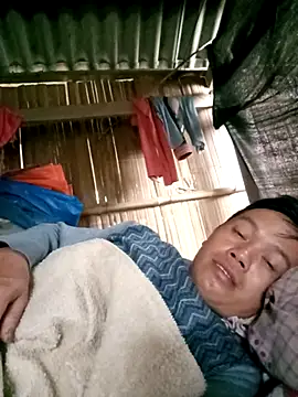 DungLuongg online show from May 10, 2026, 5:22 am