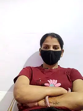 Snapshot of poojam93 chatting on October 13, 2025, 1:51 am poojam93 online show from October 13, 2025, 1:51 am