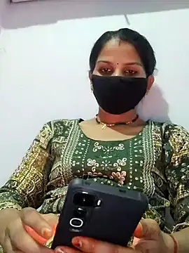 Snapshot of poojam93 chatting on October 18, 2025, 3:58 pm poojam93 online show from October 18, 2025, 3:58 pm