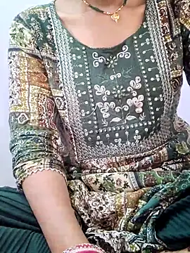 Snapshot of poojam93 chatting on October 16, 2025, 1:47 am poojam93 online show from October 16, 2025, 1:47 am