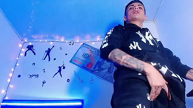 pitersonntt online show from March 22, 2026, 3:21 am