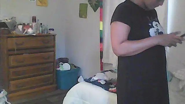 Snapshot of sarahkat86 chatting on May 13, 2026, 11:01 pm sarahkat86 online show from May 13, 2026, 11:01 pm