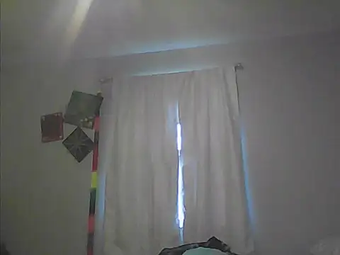 sarahkat86 online show from March 31, 2026, 11:07 pm