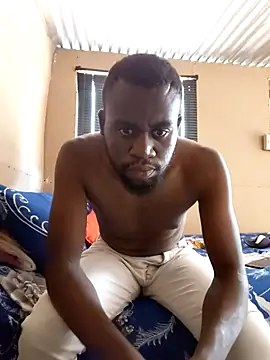 Snapshot of celazimnike062127 chatting on March 14, 2026, 1:28 pm celazimnike062127 online show from March 14, 2026, 1:28 pm