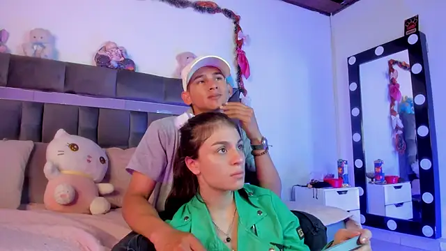 Jade rey  online show from January 18, 2026, 3:10 am