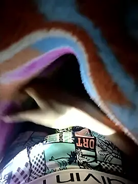 Snow tiger  online show from January 14, 2026, 8:34 pm