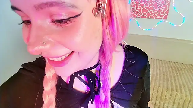 Snapshot of Margott_Joy chatting on February 20, 2026, 6:54 pm Margott Joy online show from February 20, 2026, 6:54 pm