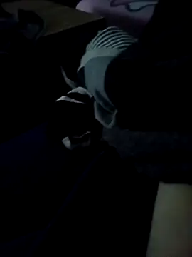 Snapshot of Micki2 chatting on November 28, 2025, 6:35 am Micki2 online show from November 28, 2025, 6:35 am