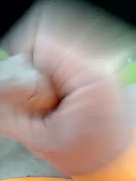 Snapshot of Micki2 chatting on March 6, 2026, 4:02 pm Micki2 online show from March 6, 2026, 4:02 pm