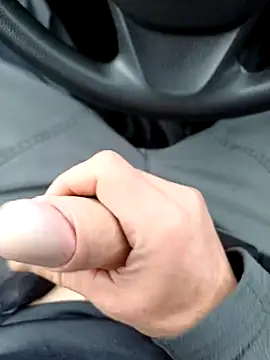 Snapshot of Micki2 chatting on November 21, 2025, 12:26 pm Micki2 online show from November 21, 2025, 12:26 pm