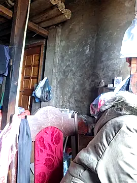 Snapshot of ngocngoc_cute chatting on November 14, 2025, 2:15 am ngocngoc cute online show from November 14, 2025, 2:15 am