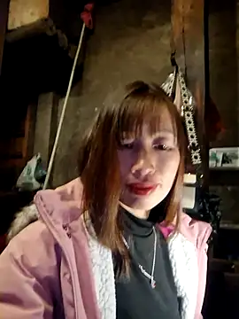 Snapshot of ngocngoc_cute chatting on November 25, 2025, 12:49 pm ngocngoc cute online show from November 25, 2025, 12:49 pm