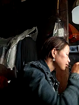 ngocngoc cute online show from March 20, 2026, 1:50 am