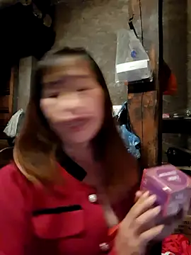 Snapshot of ngocngoc_cute chatting on November 7, 2025, 1:37 pm ngocngoc cute online show from November 7, 2025, 1:37 pm