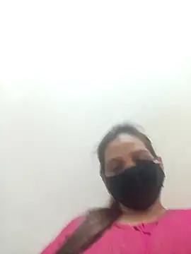 Snapshot of soni_yhakur chatting on April 26, 2026, 4:04 pm soni yhakur online show from April 26, 2026, 4:04 pm