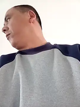 Snapshot of CWQ123 chatting on March 2, 2026, 6:58 am CWQ123 online show from March 2, 2026, 6:58 am