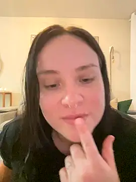 Kendra Mystika online show from September 11, 2025, 9:15 pm