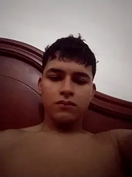 ZackJ7 online show from September 16, 2025, 3:02 pm