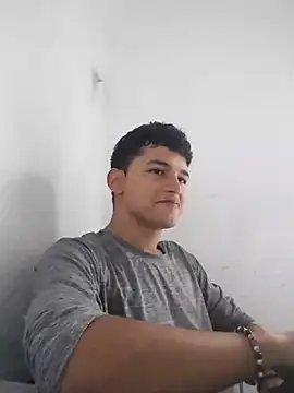 ZackJ7 online show from September 12, 2025, 4:18 pm