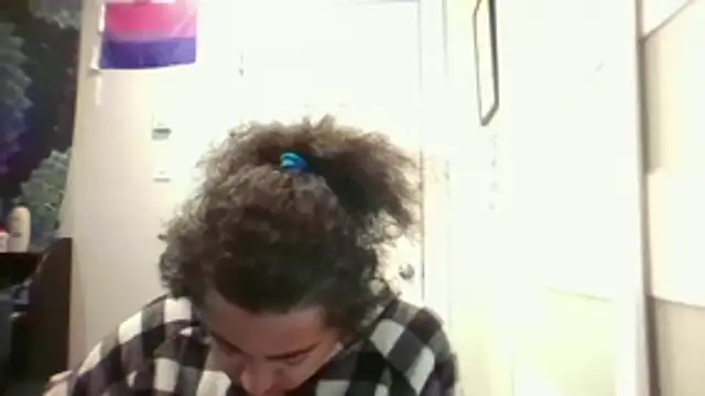 Snapshot of Bilover69 chatting on February 5, 2026, 5:58 am Bilover69 online show from February 5, 2026, 5:58 am