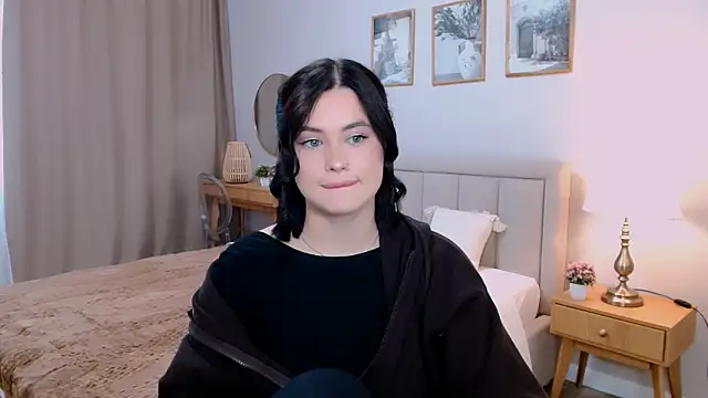 lil angel  online show from January 16, 2026, 9:02 am