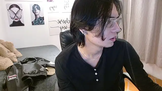 Snapshot of davoxer chatting on October 30, 2025, 3:16 am davoxer online show from October 30, 2025, 3:16 am