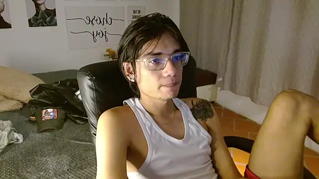 Snapshot of davoxer chatting on October 12, 2025, 3:30 am davoxer online show from October 12, 2025, 3:30 am