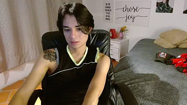 Snapshot of davoxer chatting on October 11, 2025, 4:13 am davoxer online show from October 11, 2025, 4:13 am