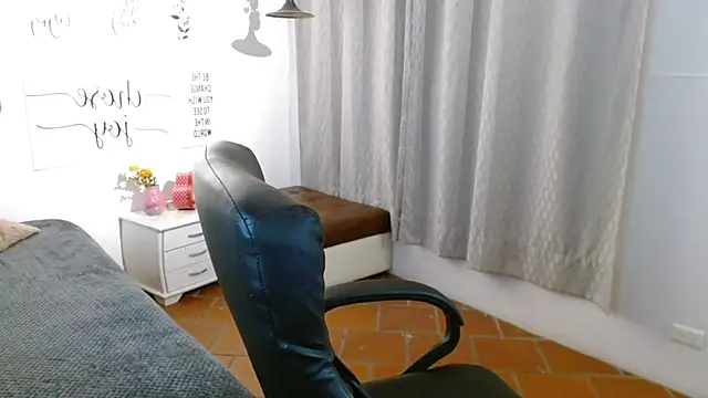 Snapshot of davoxer chatting on October 1, 2025, 3:00 am davoxer online show from October 1, 2025, 3:00 am