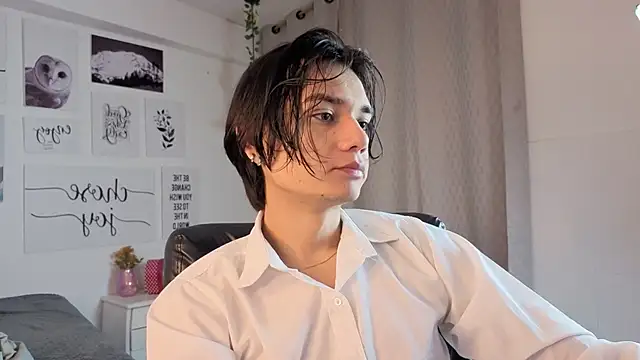 Snapshot of davoxer chatting on November 30, 2025, 4:02 am davoxer online show from November 30, 2025, 4:02 am