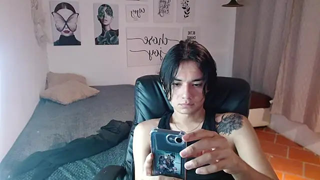 Snapshot of davoxer chatting on October 10, 2025, 3:29 am davoxer online show from October 10, 2025, 3:29 am