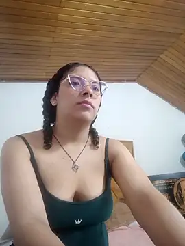 CATTALINAHOT online show from March 16, 2026, 3:14 am