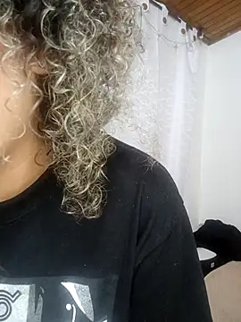 CATTALINAHOT online show from March 10, 2026, 3:43 am