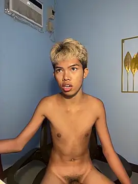 Snapshot of urcumjp chatting on February 27, 2026, 2:17 pm urcumjp online show from February 27, 2026, 2:17 pm