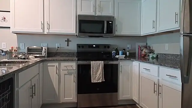 bambifarrina online show from October 18, 2025, 2:41 pm