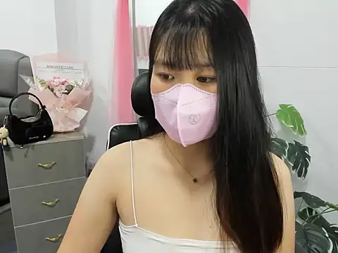 Xiao cute online show from November 8, 2025, 12:42 pm