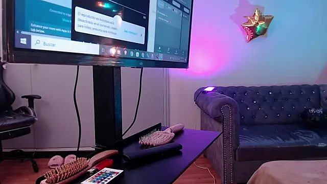 Foxxy Doll online show from October 24, 2025, 11:09 am