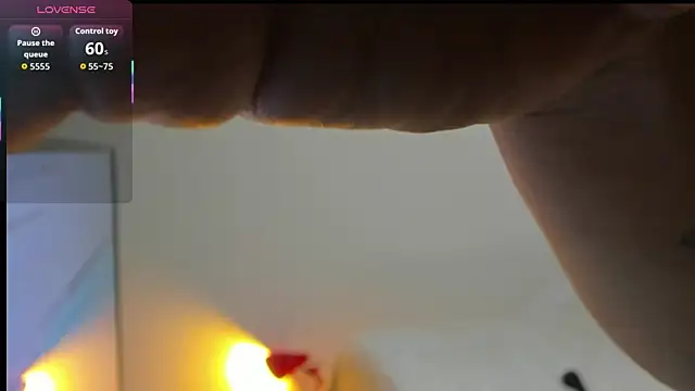 gabrielaponce11 online show from October 5, 2025, 11:06 pm