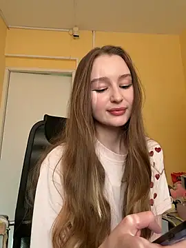 Mary Sensory online show from April 3, 2026, 10:54 am