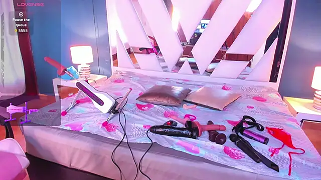 Lena Bdsm online show from November 4, 2025, 11:14 am