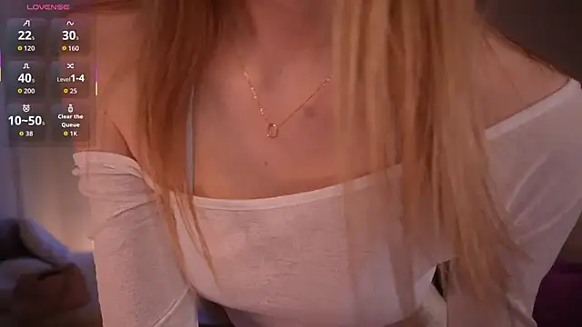 Angell Wild online show from July 9, 2026, 3:33 pm