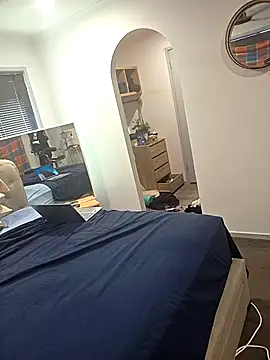 iamthepublickmasterbater online show from March 17, 2026, 12:13 am