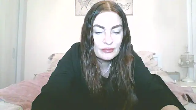 Snapshot of EllaKent chatting on February 3, 2026, 3:39 pm EllaKent online show from February 3, 2026, 3:39 pm